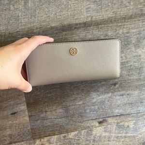 Tory Burch Wallet